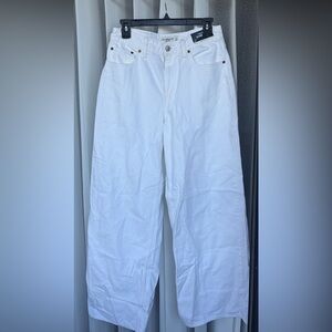 Abercrombie & Fitch Curve Love White Relaxed Jeans